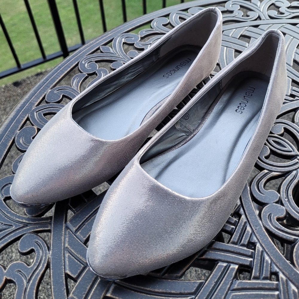 Maurices Preston Flats NWOT size 7.5